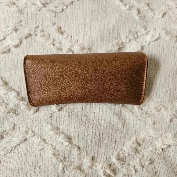 Ray-Ban Case - Picture 3 of 6